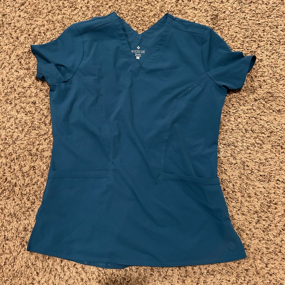 Med Couture Scrub top